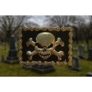 Vintage Skull And Crossbones Belt Buckle Metal And Enamel Motorcycle Chains